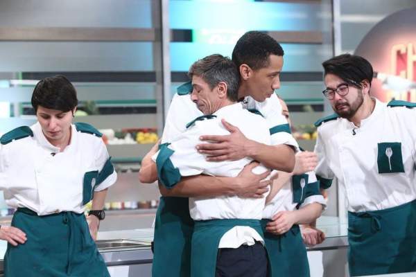 Mesajul lui Alexandro Matias, după ce a fost eliminat de la Chefi la cuțite. Ce i-a transmis mamei sale: „Am plâns” / FOTO