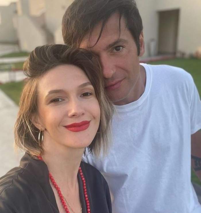 Adela Popescu și Radu Vâlcan, selfie.
