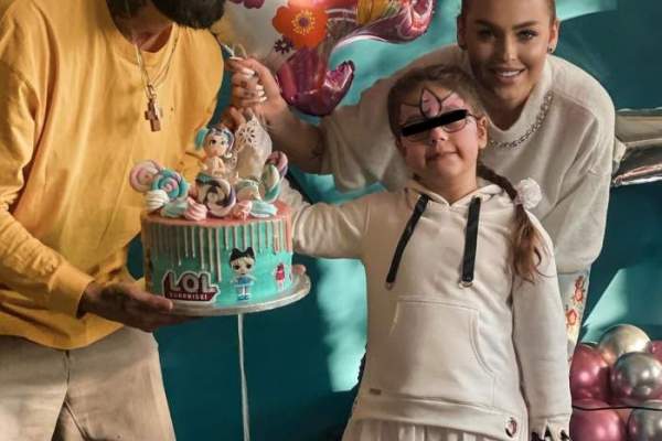 Cum își educă Connect-R fiica, după divorțul de Misha: ”În fiecare seară povestim despre cuvântul sfânt”