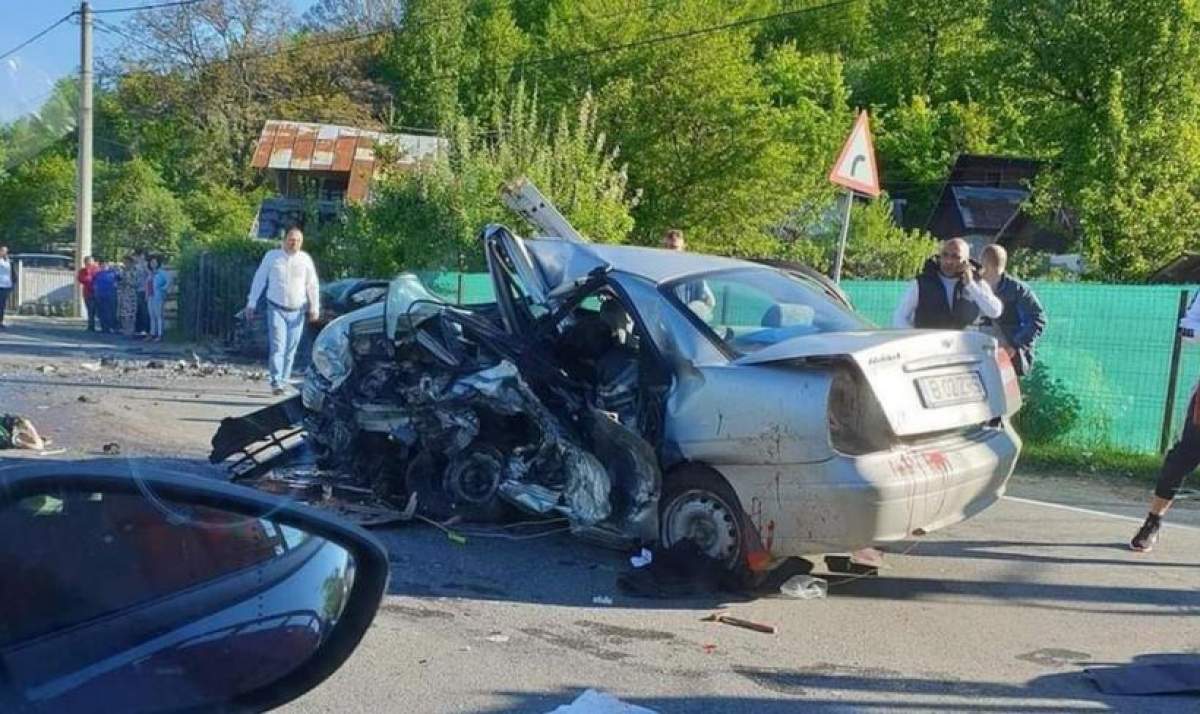 Cinci persoane au murit, și alte două sunt grav rănite, după un teribil accident în Nistorești