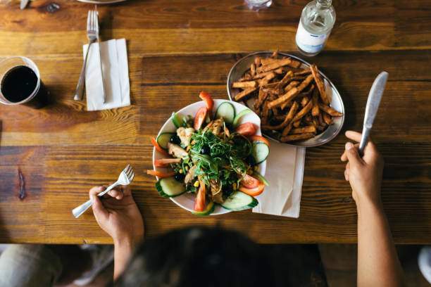 Ce mănâncă veganii și vegetarienii. Care sunt diferențele între cele două tipuri de diete