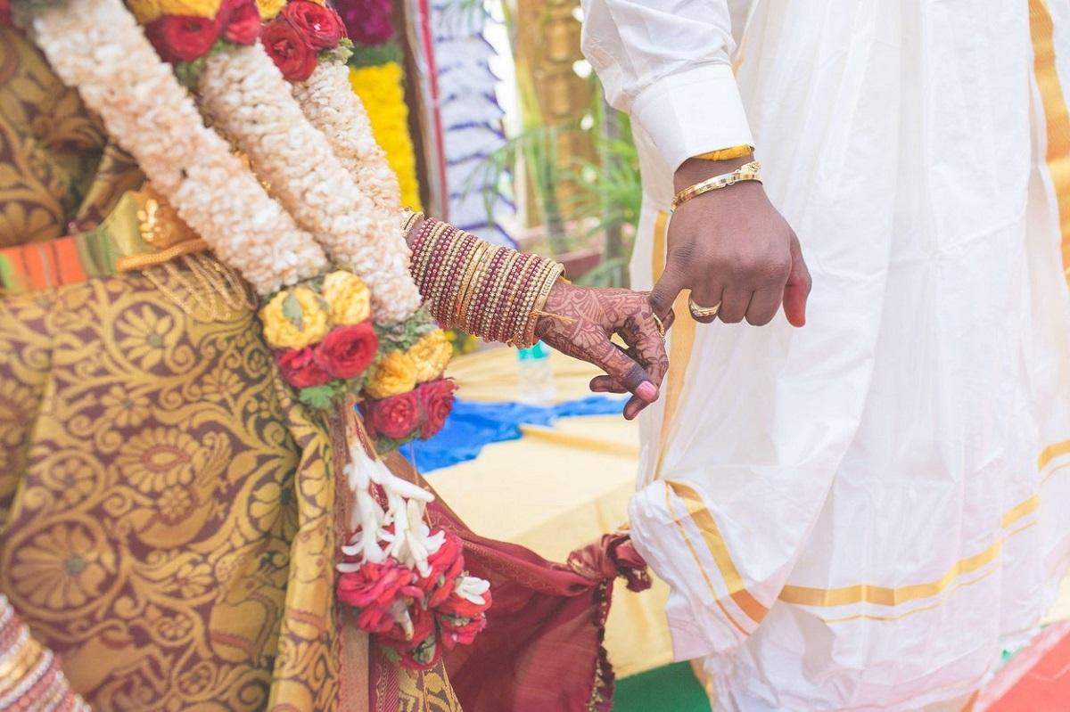 O mireasă din India și-a părăsit viitorul soț în fața altarului. "Nu știe tabla înmulțirii cu doi"