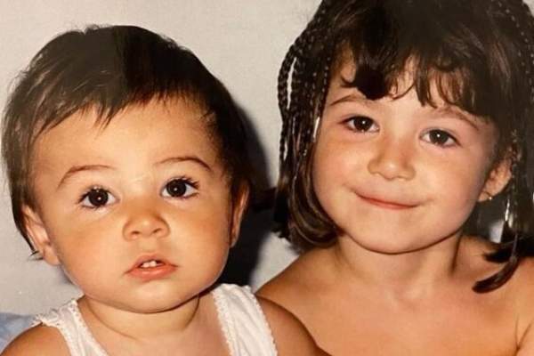 Tu îl recunoști? Acum este unul dintre cei mai iubiți artiști din România!