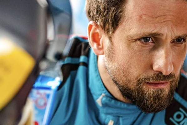 Dani Oțil, implicat într-un accident cu mașina de curse. Cum se simte prezentatorul după raliul din Mangalia: „Un cumul de factori nefericiți” / FOTO