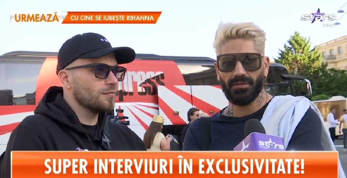 Connect-R și Shift dau un interviu pentru Antena Stars. Shift poartă hanorac și șapcă neagră, iar Connect-R bluză neagră.