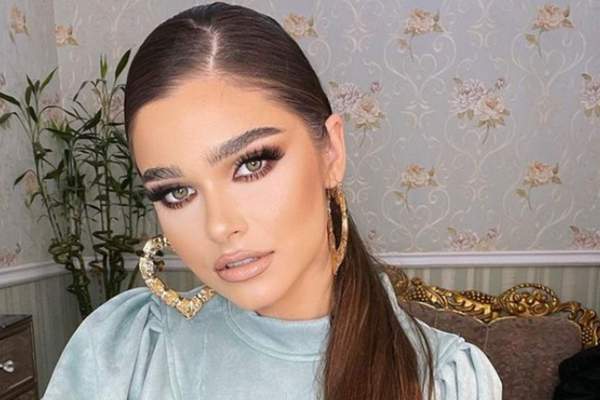 Cine este și cu ce se ocupă cel mai important bărbat din viața lui Theo Rose. Artista este foarte mândră de meseria lui / FOTO