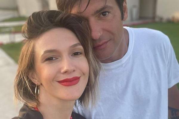 Adela Popescu, pusă la zid de fanii de e Internet! Ce mesaj le-a transmis Radu Vâlcan celor care îi jignesc soția: „Să vină cu mine” / FOTO