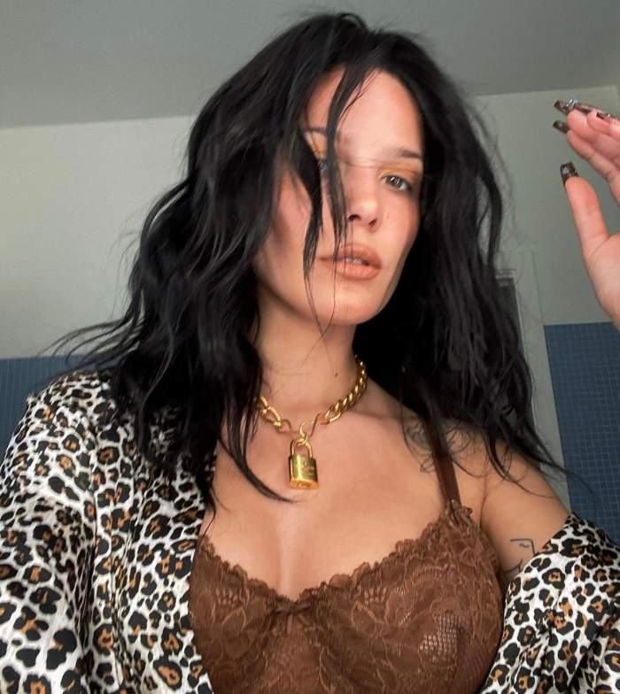 Halsey, cu burtica la vedere pe Instagram. Cum arată artista înainte să nască / FOTO