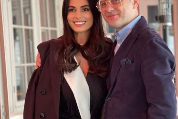 Anca Serea și Adi Sînă, gesturi tandre pe Internet! Cum i-au surprins fanii pe îndrăgostiți / FOTO