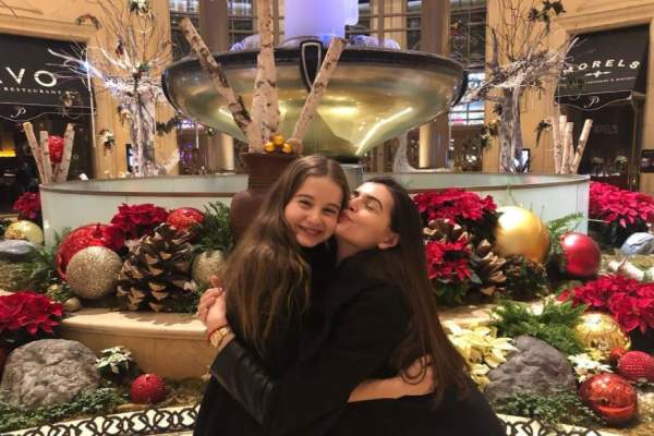 Irina Columbeanu a revenit pe rețelele de socializare, după un an de absență! Cât de mult seamănă fiica Monicăi Gabor cu mama ei / FOTO