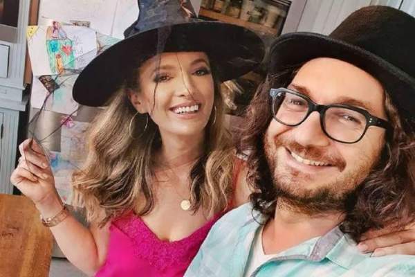 Florin Dumitrescu și soția lui împlinesc azi 8 ani de căsnicie. Mesajul emoționant transmis de celebrul bucătar: „Împreună mutăm munții” / FOTO