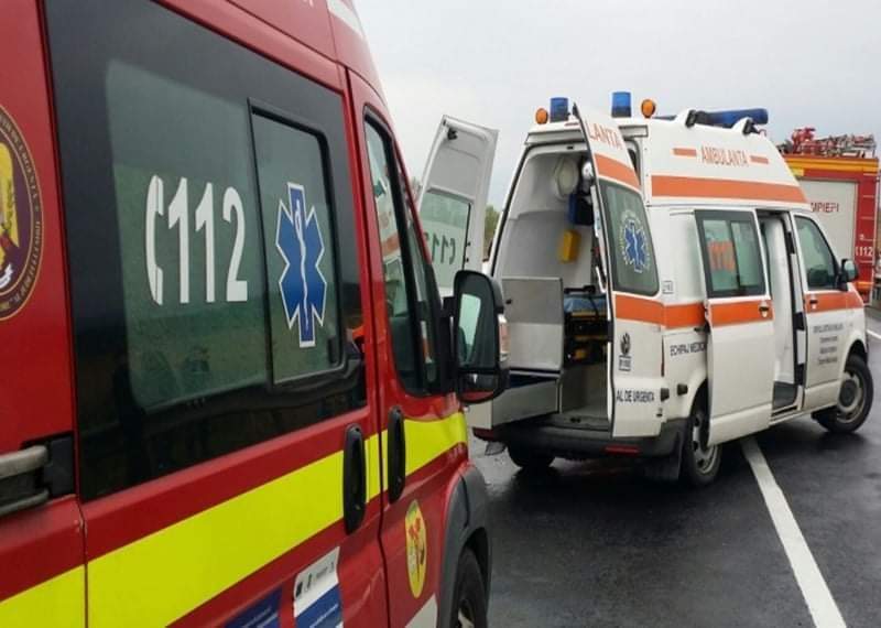 Caz șocant în Argeș! Un tânăr şi-a băgat în spital soţia şi fetiţa