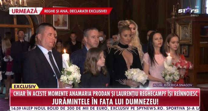 Ce ținută de mii de euro a ales Anamaria Prodan la ceremonia de reînnoire a jurămintelor cu Laurențiu Reghecampf! Sexy impresara a strălucit / VIDEO