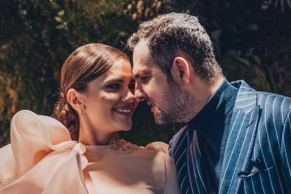 Cristina Șișcanu a aniversat 10 ani de la nunta cu Mădălin Ionescu. Vedeta a postat o imagine superbă din ziua cea mare / FOTO
