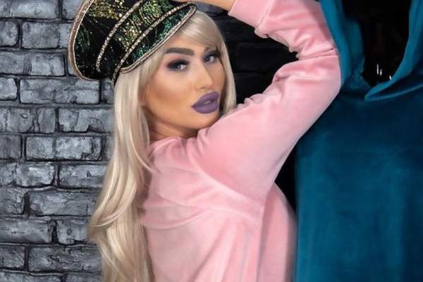 Margherita, dans lasciv pe străzile din Capitală! Fiica Clejanilor își face de cap cu mașina fratelui ei, Fulgy / VIDEO