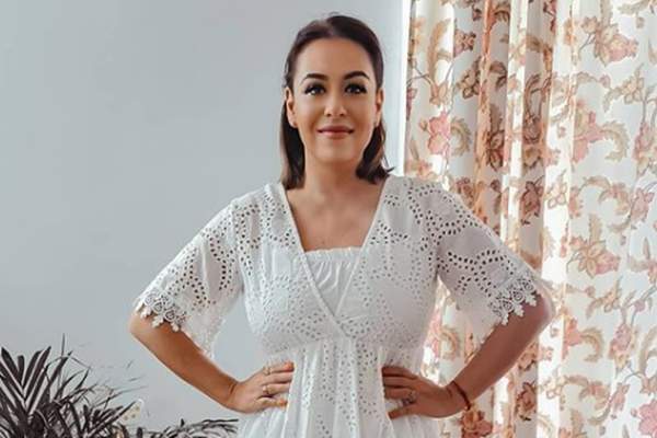 Oana Roman și-a cumpărat o nouă mașină. Vedeta le-a prezentat fanilor bolidul din garaj: ”E superbă”