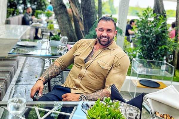 Ce relație are Alex Bodi cu cele două fetițe ale sale. Afaceristul a recunoscut că nu e un tată perfect: ”Îmi cer scuze”
