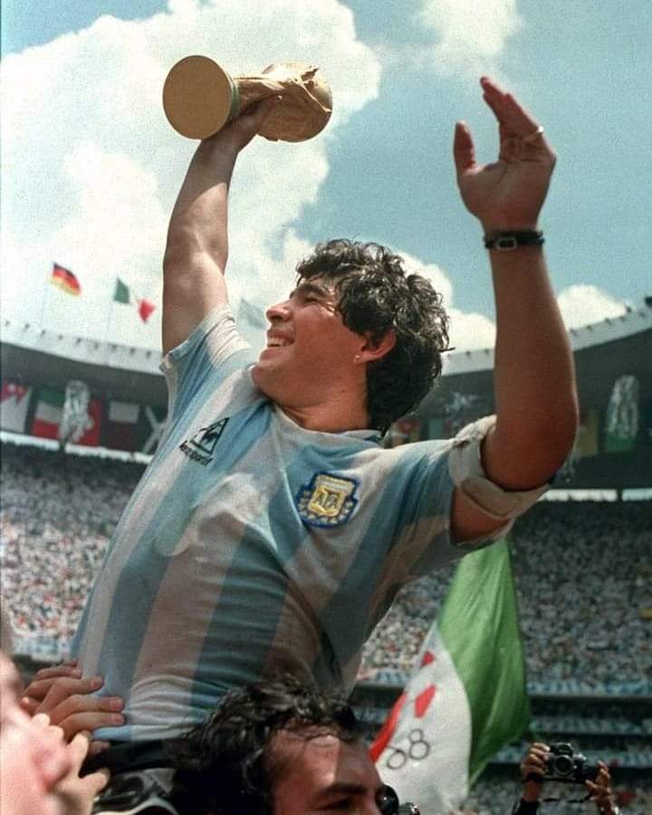 ”Diego Maradona a fost omorât!”. Declarațiile cutremurătoare ale avocatului Rodolfo Baque