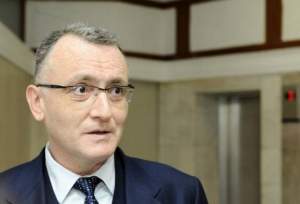 Ministrul Educației, Sorin Cîmpeanu, semnal de alarmă pentru toți elevii: ”E nevoie de educaţie sexuală”