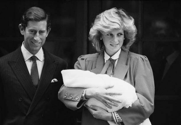 Prințul Charles, în atenția anchetatorilor pentru moartea prințesei Diana. Ce detalii uluitoare au aflat oamenii legii de la el