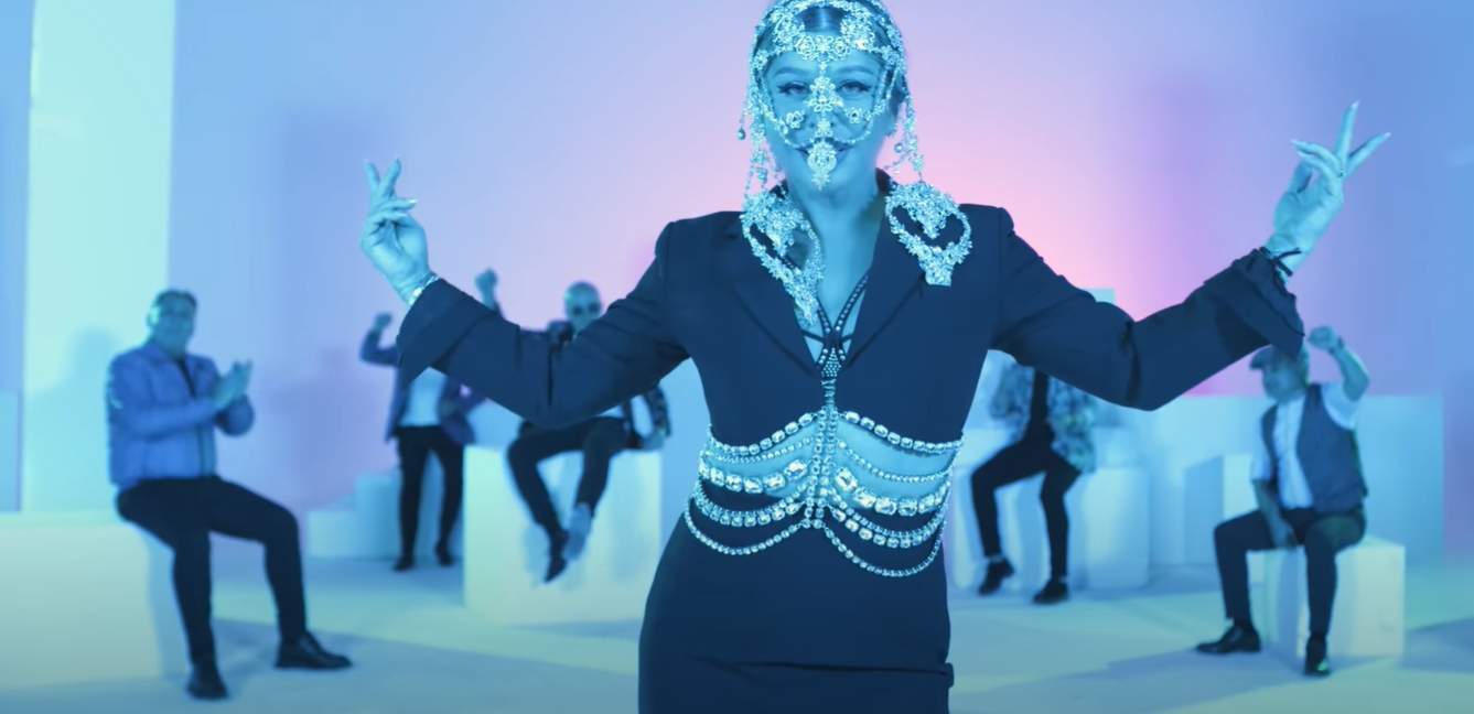loredana groza in videoclip