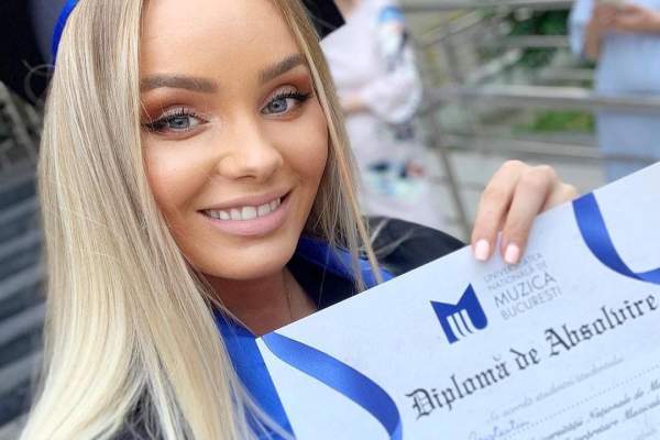 Ce facultate a absolvit Maria Constantin. Cântăreața de muzică populară a postat imaginile. "Sunt mândră"