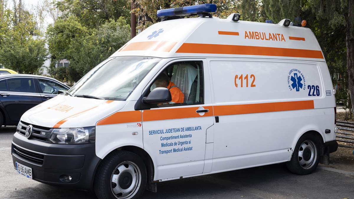 Un bărbat din Iași a murit din cauza caniculei. A fost găsit întins pe stradă cu temperatura de 42 de grade Celsius