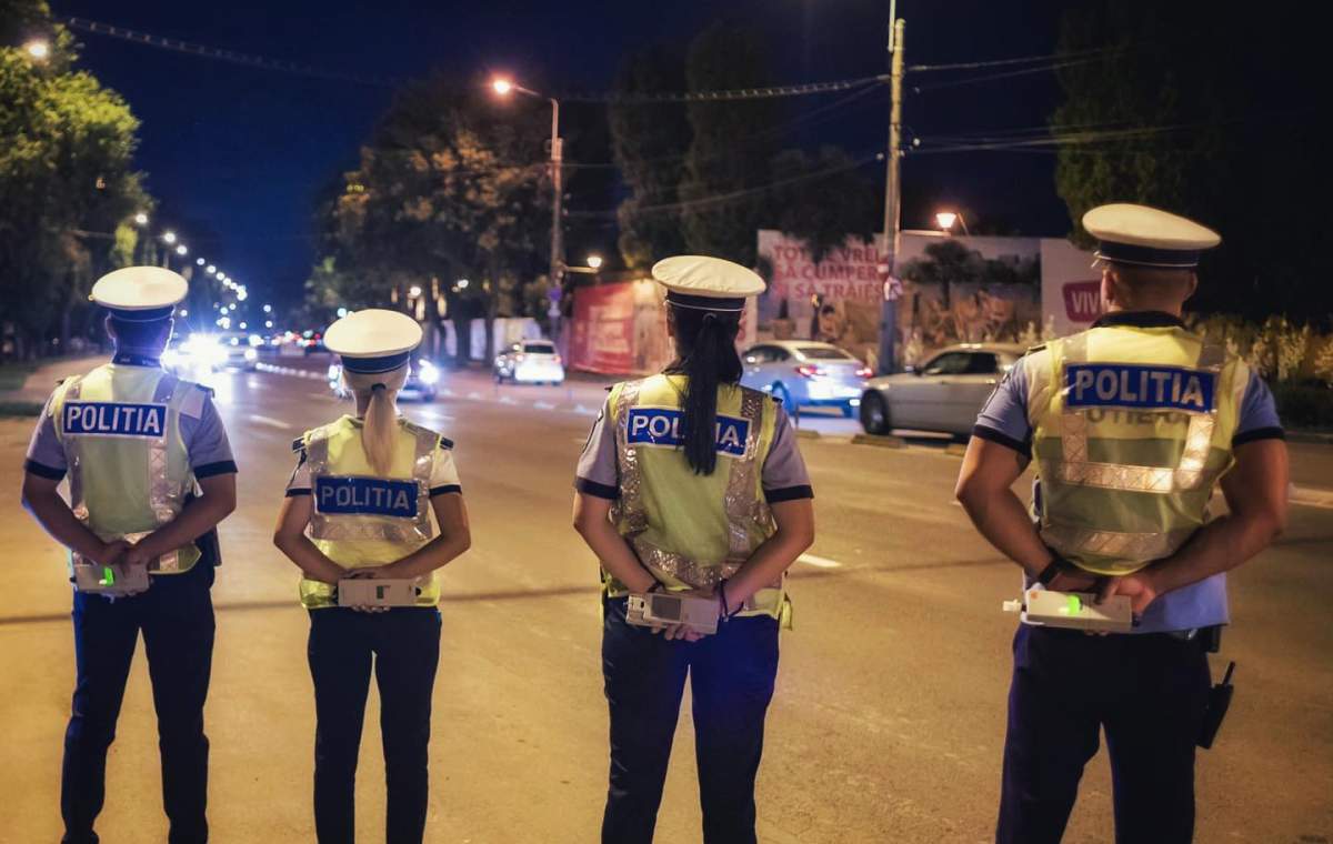 patru polițiști rutieri