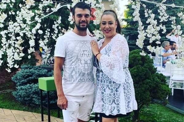 Oana Roman și Marius Elisei s-au împăcat? Cum s-a dat chiar el de gol: ”Iubire”