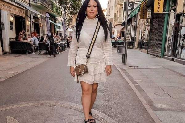 Oana Roman strălucește după împăcarea cu Marius Elisei, pe străzile din Cannes: ”Zâna mea minunată” / FOTO