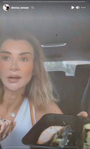 Denisa Tănase ”trăiește” în mașină. Vedeta mănâncă și se usucă la păr pe drum: „Secundele sunt importante” / VIDEO