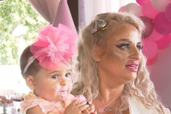 Botez cu fast pentru fiica Sânzianei Buruiană! Cum arată locația de fițe în care are loc petrecerea / VIDEO