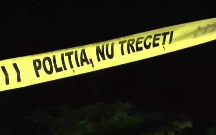 Sigla poliției care interzice trecerea