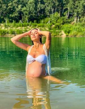 Soția lui Denis Ștefan, cu burtica de gravidă pe Instagram. Cum arată Cristina cu puțin timp înainte să nască / FOTO