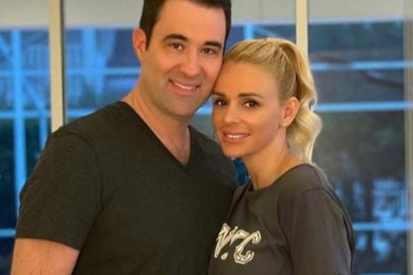 Cine este Steve Schroeter, soțul lui Catrinel Sandu. Cei doi au făcut nunta în România, în secret