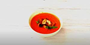 Supă cremă de roșii. 5 rețete perfecte pentru o cină de vară