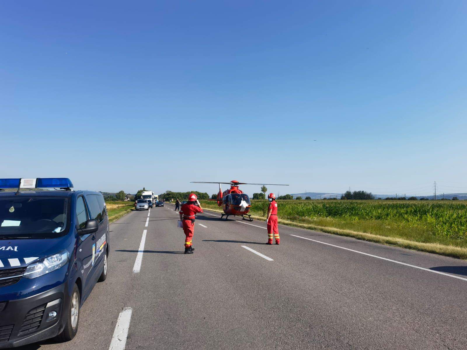 Doi copii morți, printre cele 7 persoane decedate ale accidentului din Bacău. Minorii se aflau pe bancheta din spate a mașinii