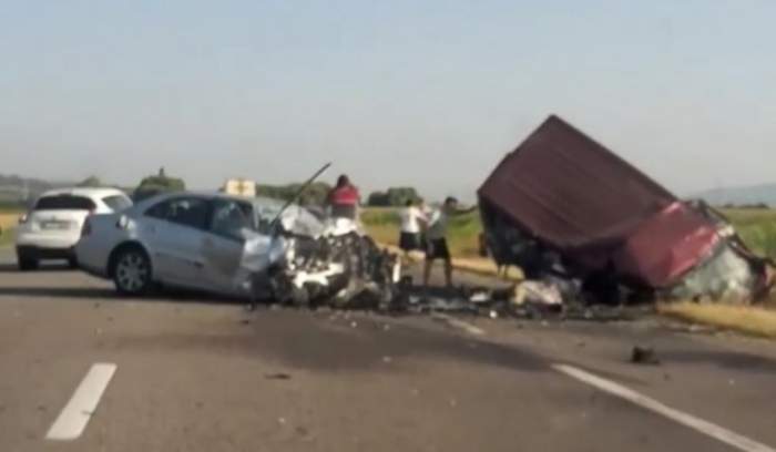 accident bacau oameni morti