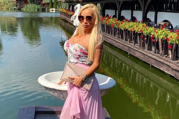 Agresorul Simonei Trașcă nu se lasă! George o pândește pe blondină la scară zi și noapte: ”Mereu îmi filmează mașina” / VIDEO