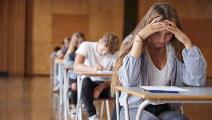 În ce condiții elevii din România ar putea beneficia de ședințe la psiholog, gratuit: ”Au trecut prin episoade de depresie sau anxietate”