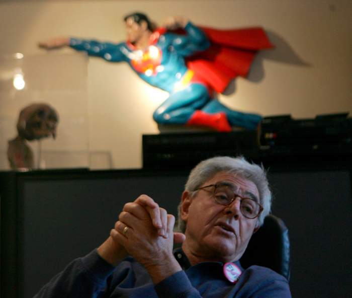 Cineastul Richard Donner a murit! Regizorul filmelor „Superman” și „Armă mortală” avea 91 de ani