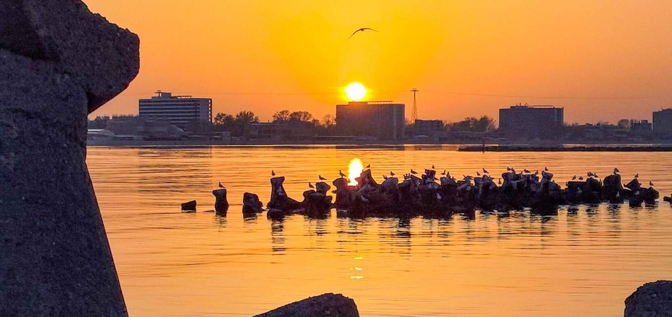 Un fost preot a ucis cu sânge rece o adolescentă, în Mamaia. Acum bărbatul cere 10 milioane de euro, daune morale. Care este motivul