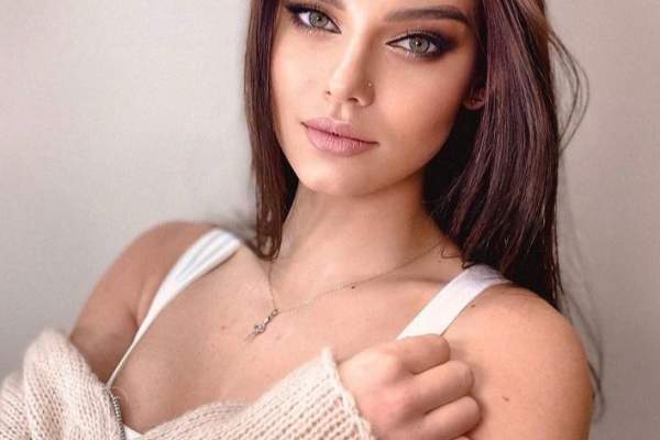 Cine este Chelsea Gandrabura, jucătoarea de polo care va concura în emisiunea Splash! Vedete la apă