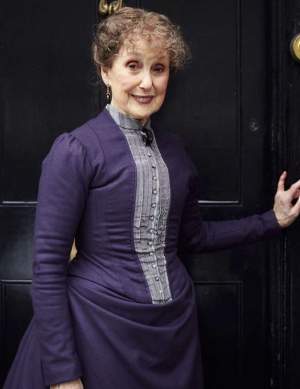 Actrița Una Stubbs, cunoscută pentru rolul Mrs. Hudson din serialul Sherlock, a murit, la 84 de ani. Vedeta a trecut printr-o cruntă suferință