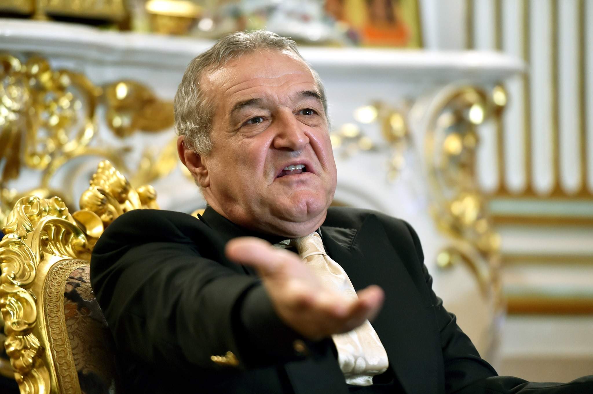 Gigi Becali a participat la Bucharest Pride pe Calea Victoriei. Ce a spus despre comunitatea LGBT: „Curățăm drumurile de duhurile necurate”