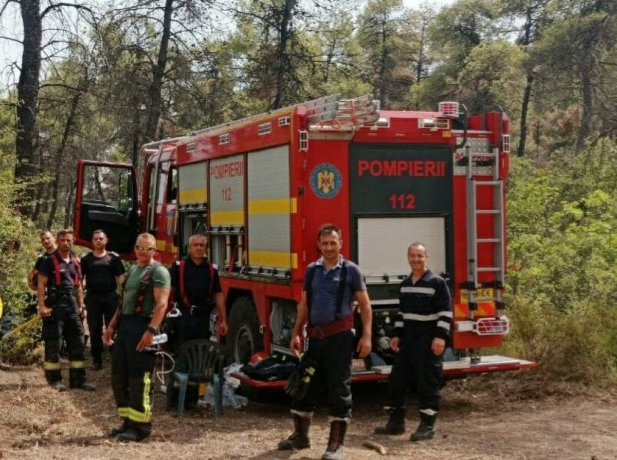 Pompierii români trimiși în Grecia se întorc acasă. Incendiile devastatoare au fost aduse sub control: ”Misiune îndeplinită”
