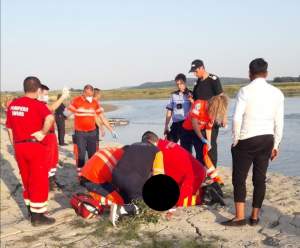 Cine sunt cei cinci adolescenți înecați în Siret, seara trecută. Doi dintre aceștia erau frați