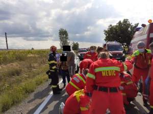 Accident tragic în Bihor! O persoană a murit şi alte 5 sunt grav rănite / FOTO