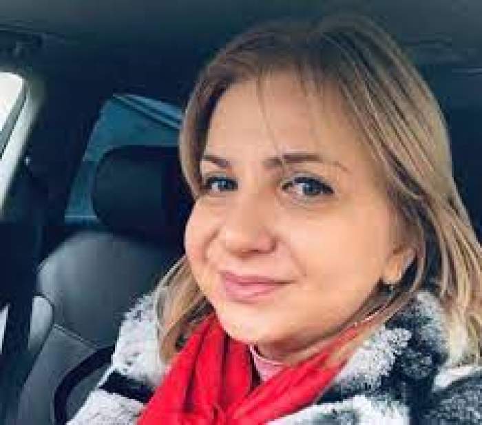 Carmen Șerban, selfie în mașiă