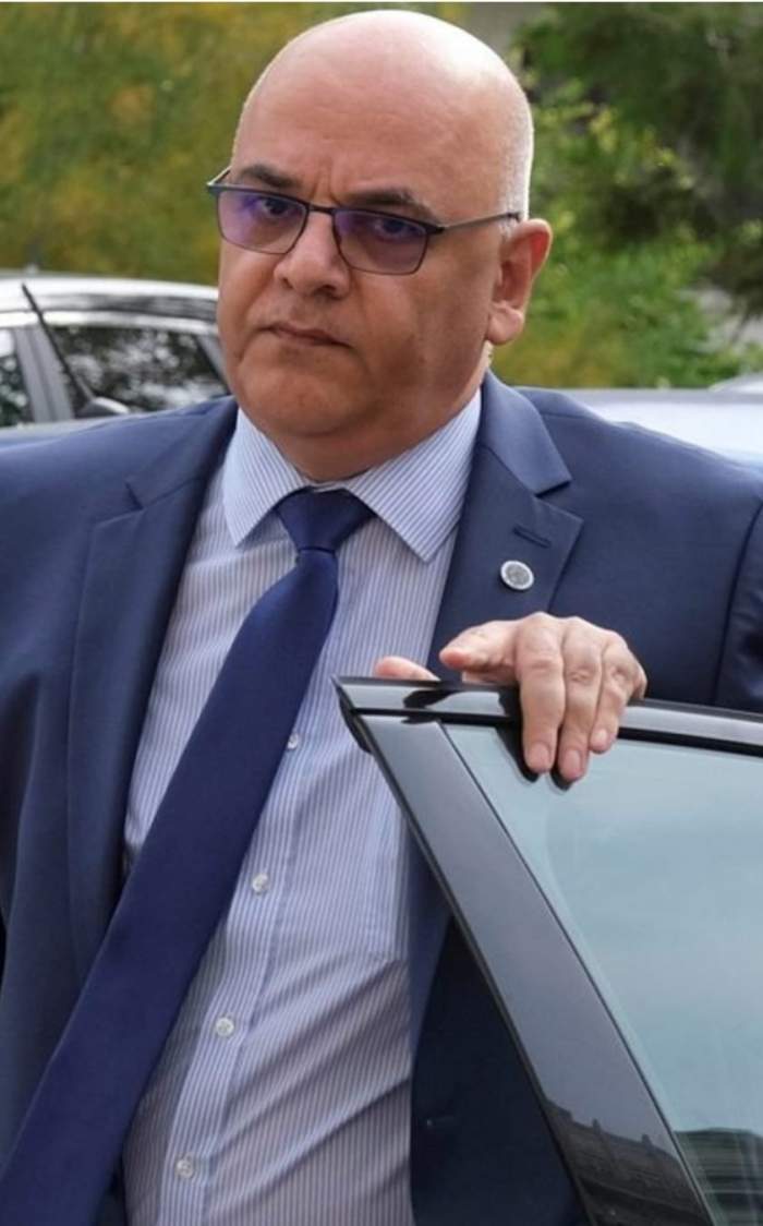 Raed Arafat s-a declarat îngrijorat, deoarece românii au renunțat la măștile de protecție în mijloacele de transport: ”Nimeni nu îndrăzneşte să le spună că...”